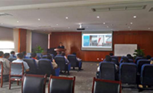 【公司動(dòng)態(tài)】檢察官送法進(jìn)企業(yè) 華體照明享實(shí)惠