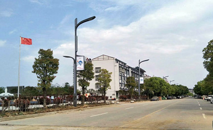 華體智慧路燈點(diǎn)亮“武漢后花園”，助力武漢軍運(yùn)會(huì)