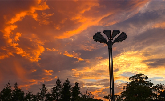 無(wú)錫市新吳區(qū)|智慧路燈解鎖“雙碳”密碼